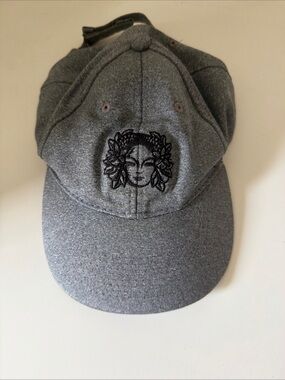 Califia Farms Gray Embroidered Face Baseball Cap - Women